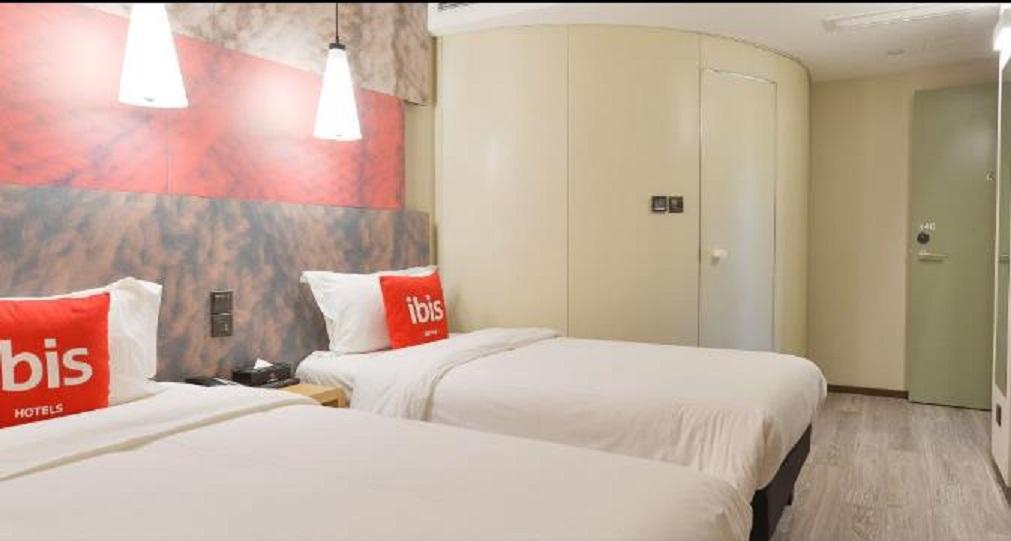 Ibis Shanghai North The Bund Zhoujiazui Road Zewnętrze zdjęcie