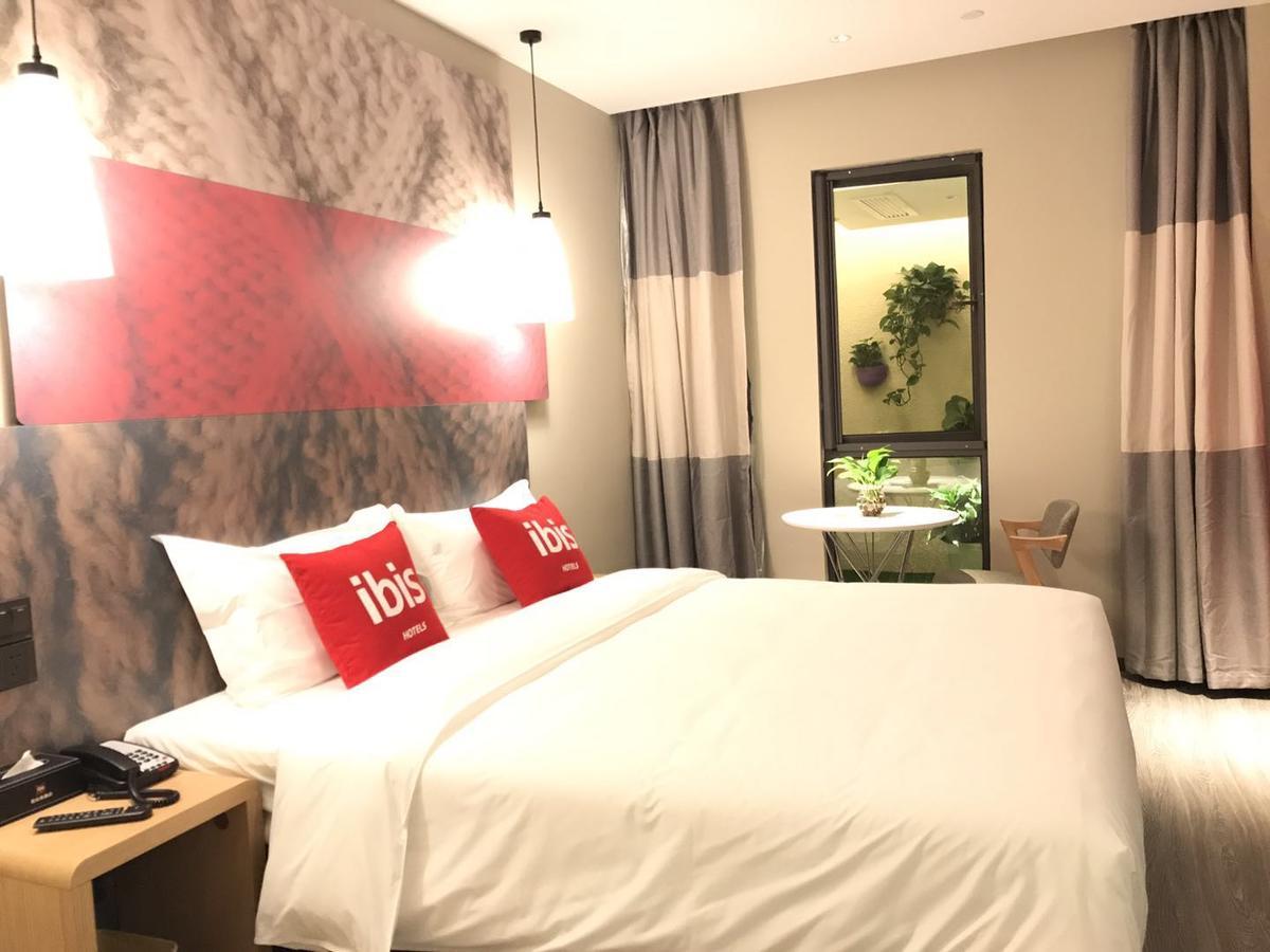 Ibis Shanghai North The Bund Zhoujiazui Road Zewnętrze zdjęcie