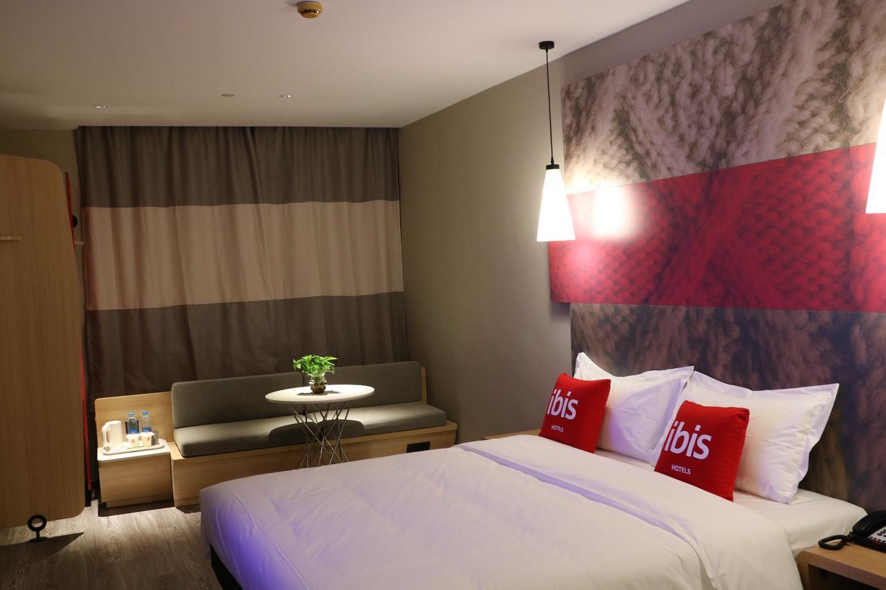 Ibis Shanghai North The Bund Zhoujiazui Road Zewnętrze zdjęcie